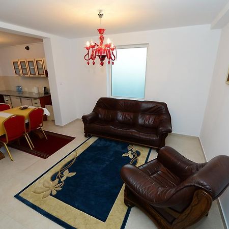 B&B Airport Modlin Nowy Dwór Mazowiecki Dış mekan fotoğraf