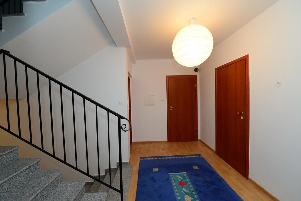 B&B Airport Modlin Nowy Dwór Mazowiecki Oda fotoğraf