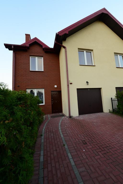 B&B Airport Modlin Nowy Dwór Mazowiecki Oda fotoğraf