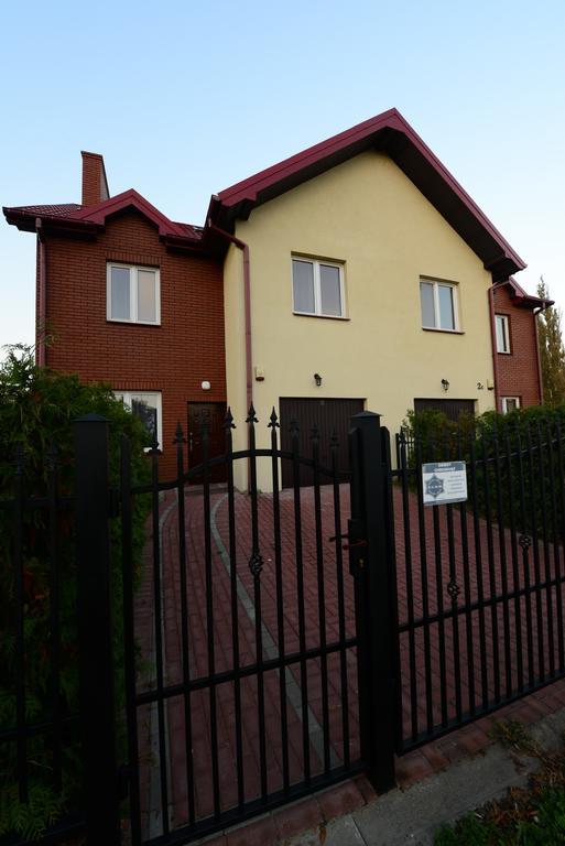 B&B Airport Modlin Nowy Dwór Mazowiecki Oda fotoğraf