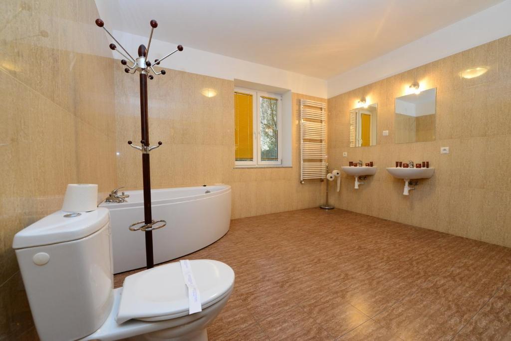 B&B Airport Modlin Nowy Dwór Mazowiecki Dış mekan fotoğraf